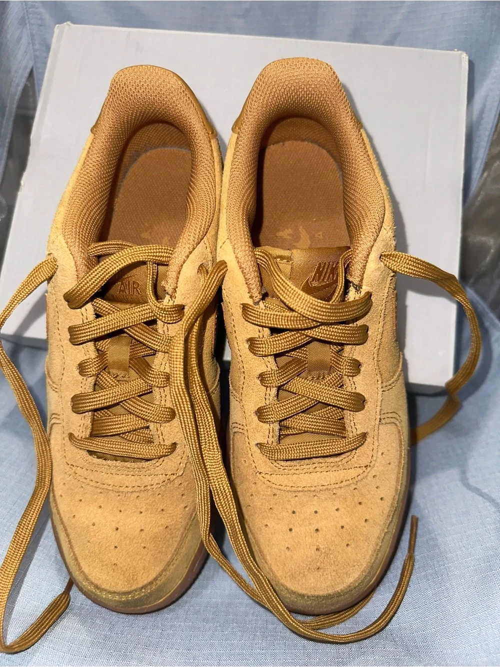 Nike Air Force 1 LV8 Size 4.5Y